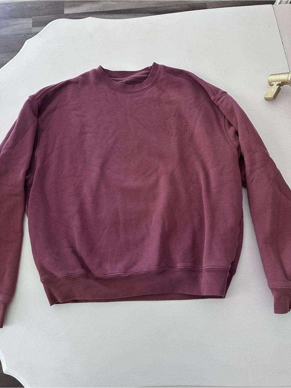 Set Active 100% Cotton Circle Embossed Logo Crewneck Pullover Medium